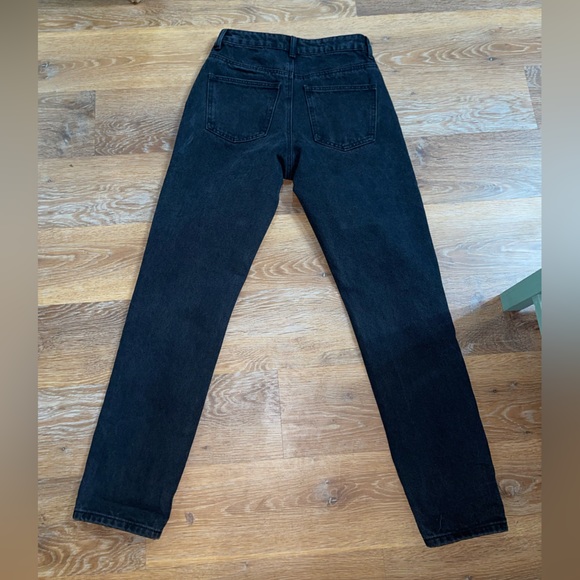 đź‘‘PRINCESS POLLYđź‘‘ Black Distressed Denim Jeans - Picture 5 of 6